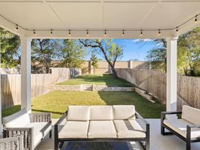 2005 Winsted LN B, Austin TX 78703