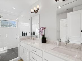 2005 Winsted LN B, Austin TX 78703