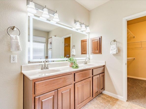 301 Flagstone CT, Cedar Park TX 78613