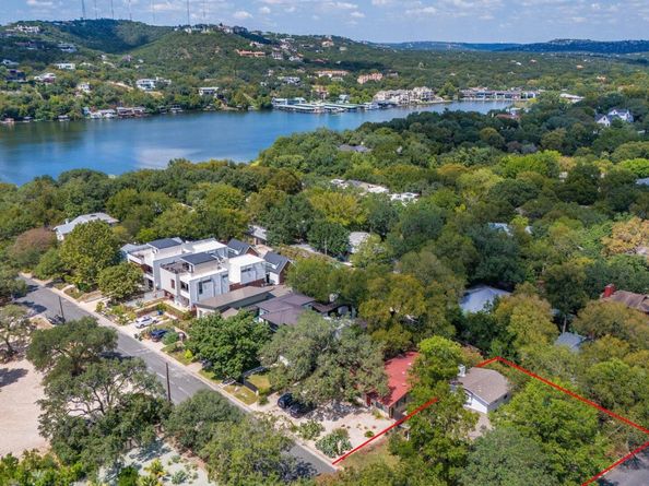 3700 Bonnie RD, Austin TX 78703