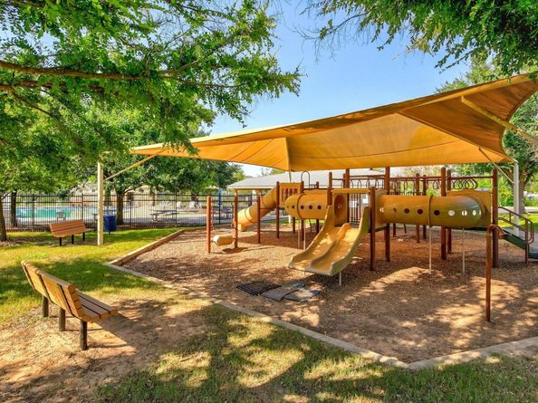 11124 Silo Valley DR, Austin TX 78754