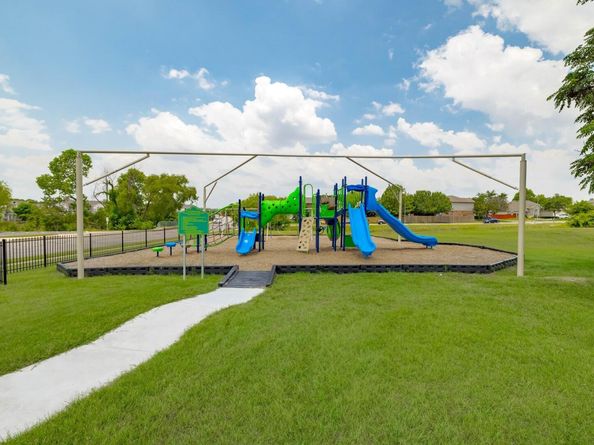 11124 Silo Valley DR, Austin TX 78754