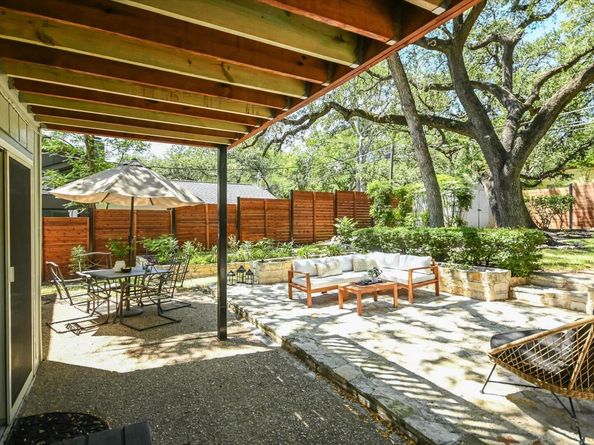 8112 Cardin DR, Austin TX 78759