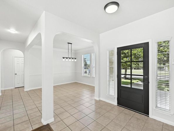 2817 Scotia Bluff LOOP, Austin TX 78748