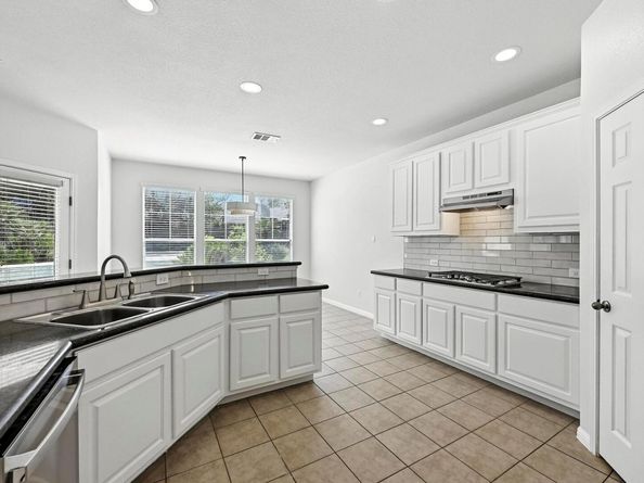 2817 Scotia Bluff LOOP, Austin TX 78748