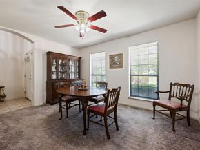 800 Red Hawk DR, Leander TX 78641