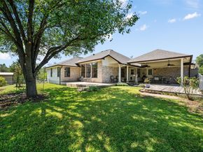 800 Red Hawk DR, Leander TX 78641