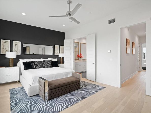 2805 McCurdy ST 4, Austin TX 78723