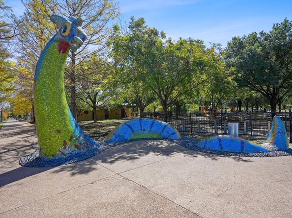 2805 McCurdy ST 4, Austin TX 78723