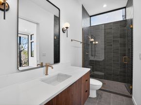 2319 Cypress PT E, Austin TX 78746