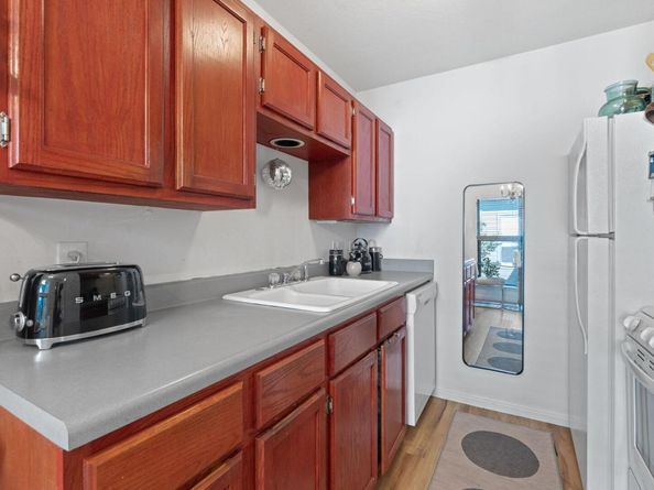 601 Hearn ST 204, Austin TX 78703