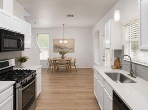 11816 Dave Silk DR, Austin TX 78748