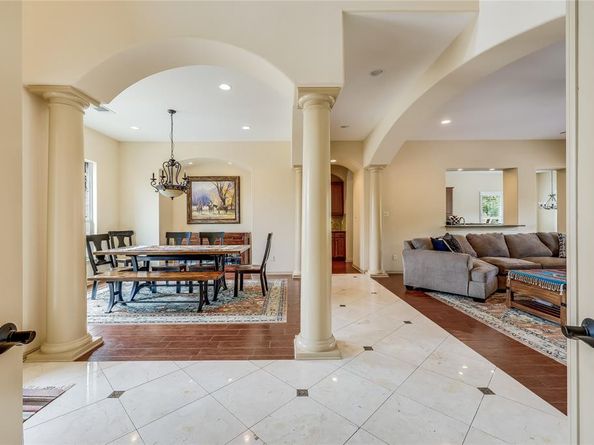 7303 Matisse Pointe DR, Jonestown TX 78645