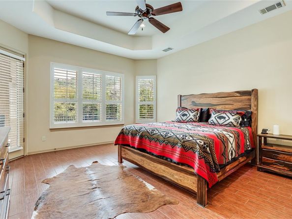 7303 Matisse Pointe DR, Jonestown TX 78645