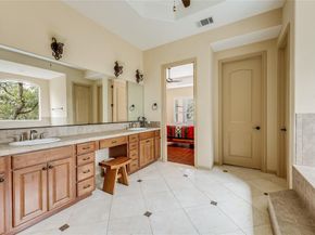 7303 Matisse Pointe DR, Jonestown TX 78645