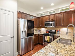 6708 Menchaca RD 10, Austin TX 78745