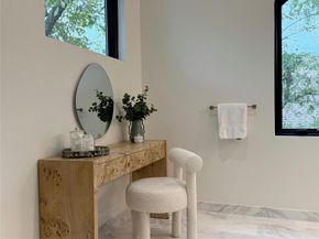 4304 Shoalwood Ave, Austin TX 78756