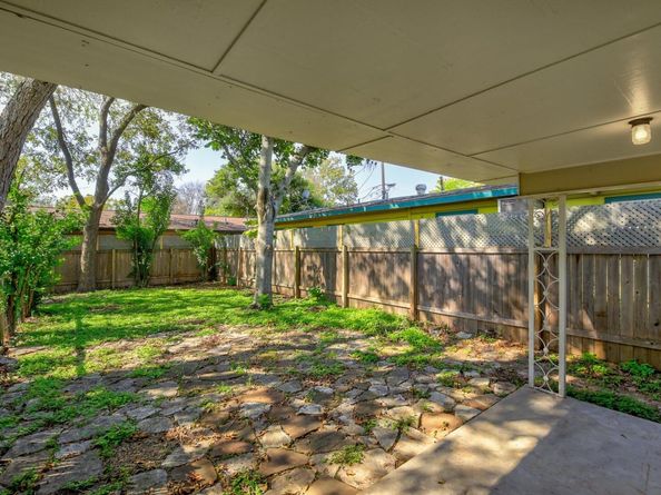1915 Cullen Ave, Austin TX 78757