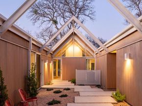 2806 Geraghty Ave, Austin TX 78757