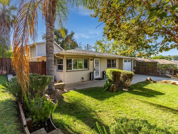 30 Goree Court, Martinez CA 94553