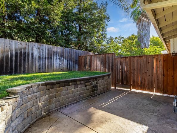 30 Goree Court, Martinez CA 94553
