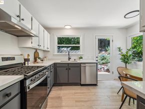 7069 Saroni Dr, Oakland CA 94611