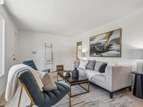 7069 Saroni Dr, Oakland CA 94611