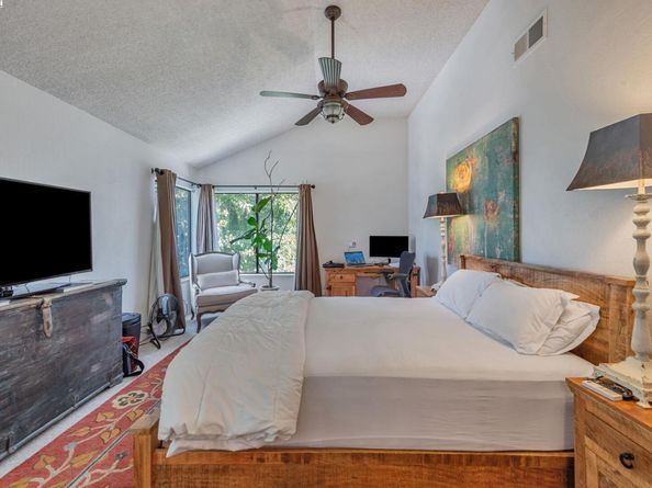 6382 Buena Vista Dr B, Newark CA 94560