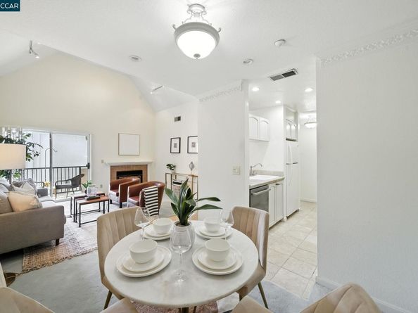 3183 Wayside Plz 320, Walnut Creek CA 94597