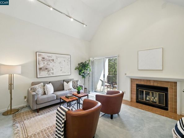3183 Wayside Plz 320, Walnut Creek CA 94597