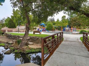 109 Fig Tree Lane, Martinez CA 94553