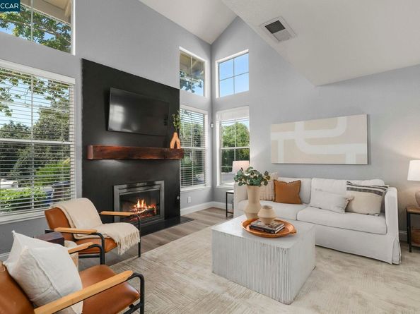 109 Fig Tree Lane, Martinez CA 94553