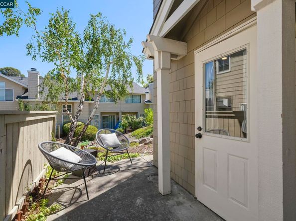 109 Fig Tree Lane, Martinez CA 94553