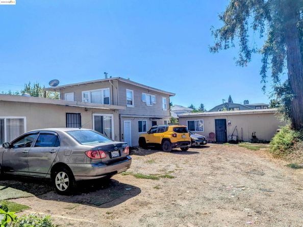 2883 Brookdale Avenue, Oakland CA 94602