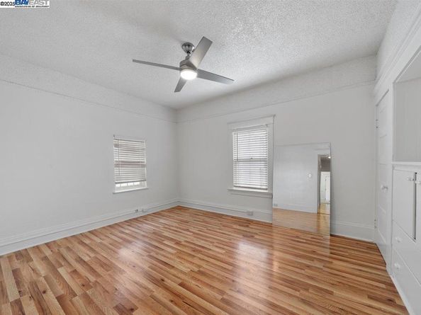 8701 International Blvd, Oakland CA 94621