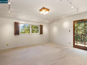 37 20 La Madronal, Orinda CA 94563
