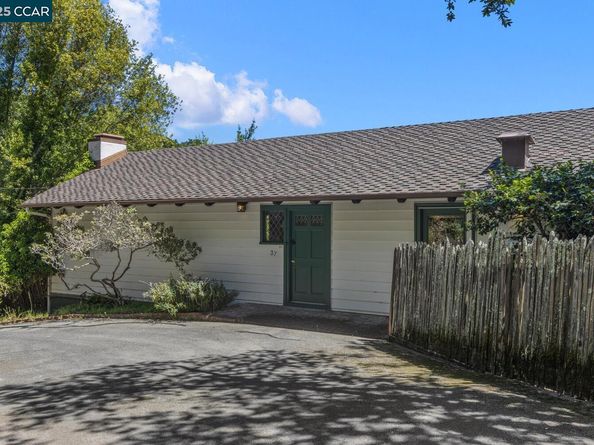 37 20 La Madronal, Orinda CA 94563