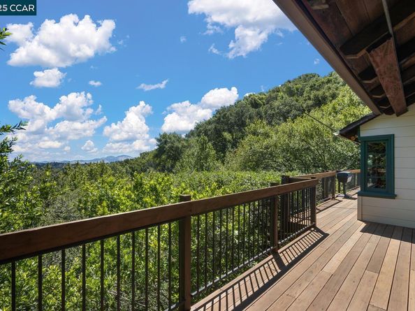 37 20 La Madronal, Orinda CA 94563