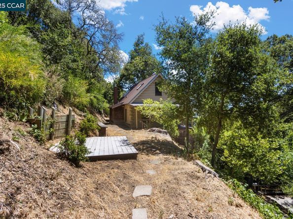 37 20 La Madronal, Orinda CA 94563
