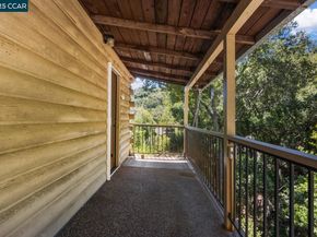 37 20 La Madronal, Orinda CA 94563