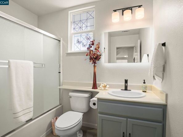 1162 Waverly Cir, Hercules CA 94547