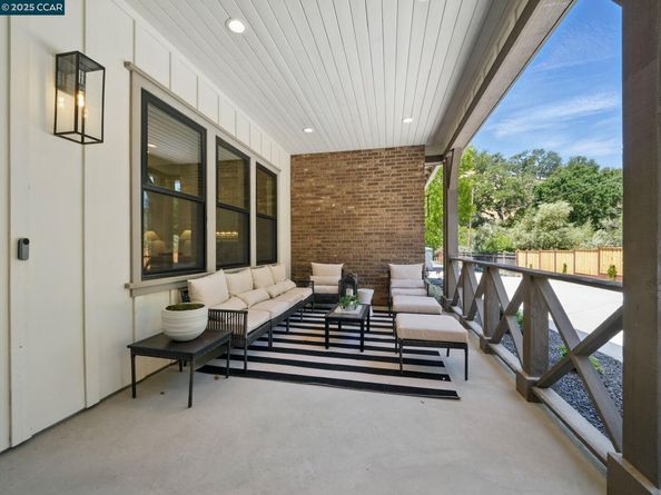 180 Castle Hill Ranch, Walnut Creek CA 94595