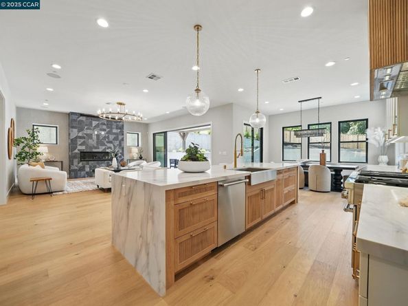180 Castle Hill Ranch, Walnut Creek CA 94595