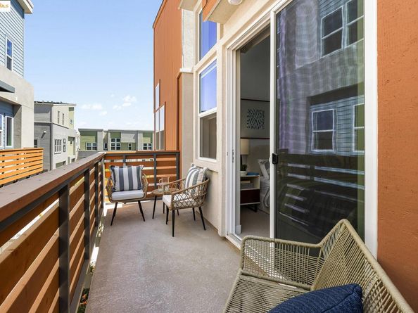 28976 Parkwood Lane 73, Hayward CA 94544