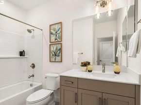 28976 Parkwood Lane 73, Hayward CA 94544