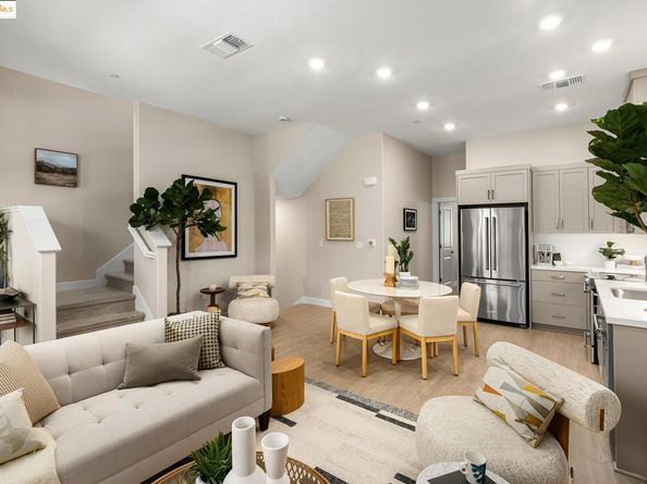 28976 Parkwood Lane 73, Hayward CA 94544