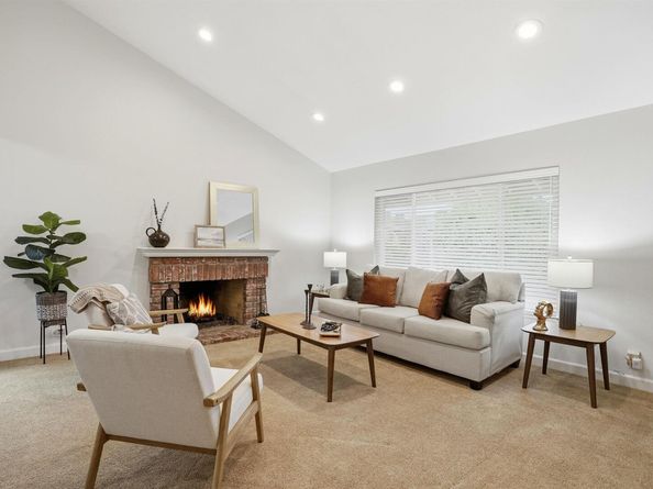 4490 Buckthorn Ct, Concord CA 94521