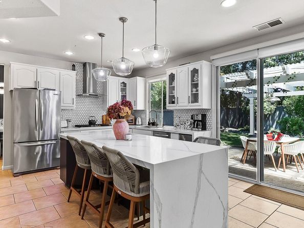 192 Mayhew Way, Walnut Creek CA 94597