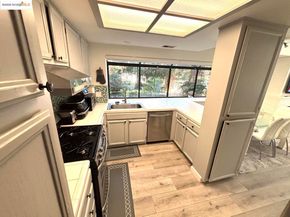 2561 Yerba Bank CT 0, San Jose CA 95121