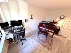 2561 Yerba Bank CT 0, San Jose CA 95121